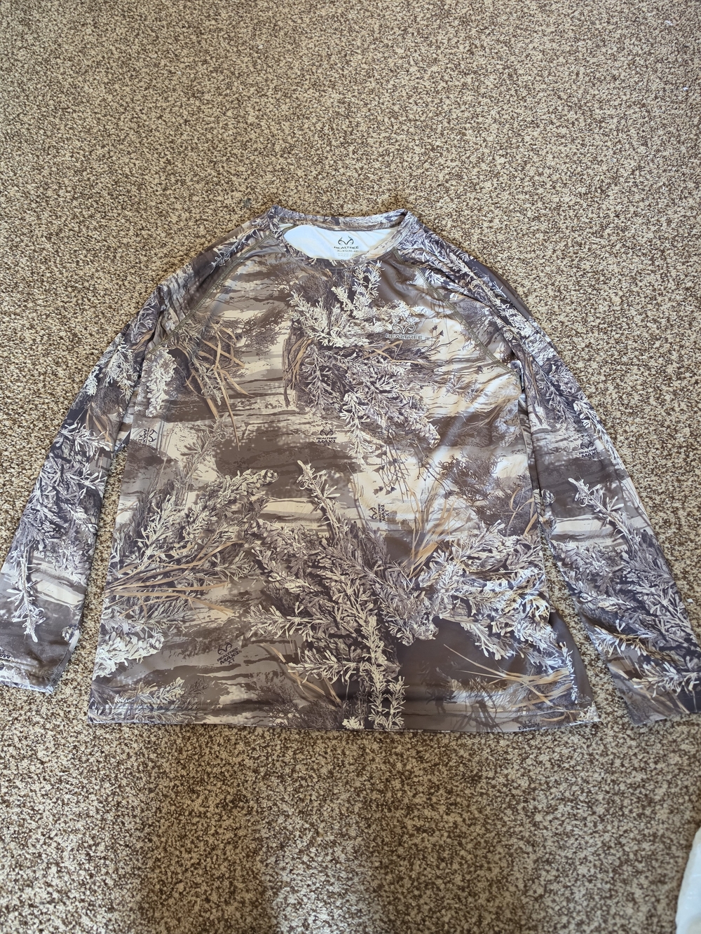 Realtree Camo Long Sleeve T-Shirt Mens Sz XL Fishing Hunting